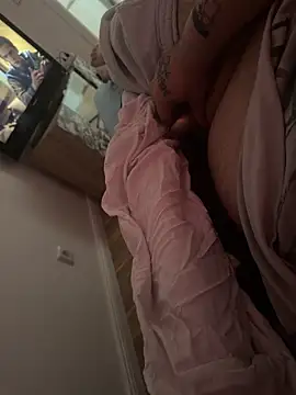 mrandmrsdarkside online show from April 2026 07:15:01 AM