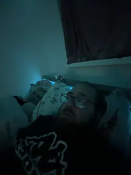 mrandmrsdarkside online show from April 2026 09:55:01 PM