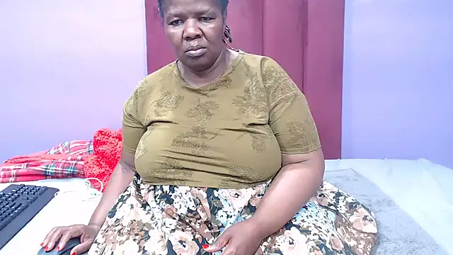 NaughtyChubbyZoe online show from September 2025 06:11:01 PM