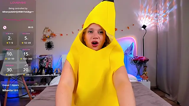 EmiSoul online show from November 2025 06:35:02 PM