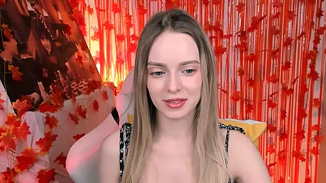 Snapshot of JuliaBrewwer chatting on October 2025 11:33:01 AM JuliaBrewwer online show from October 2025 11:33:01 AM