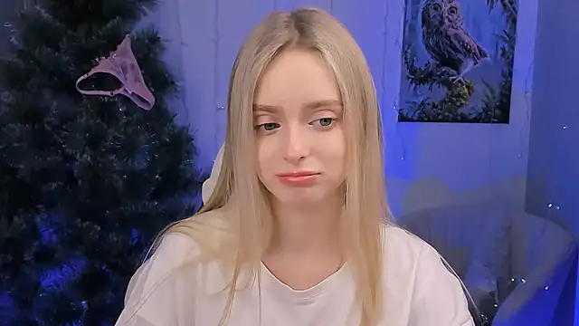 JuliaBrewwer online show from December 2025 02:41:01 PM