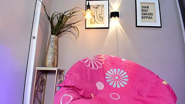 dulce fiore07 online show from October 2025 12:42:01 PM