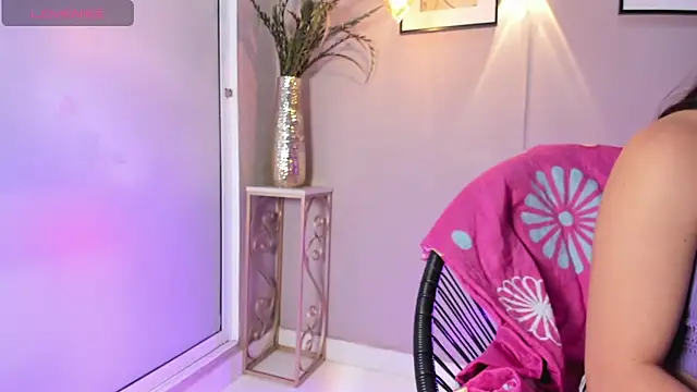 dulce fiore07 online show from September 2025 12:44:02 PM