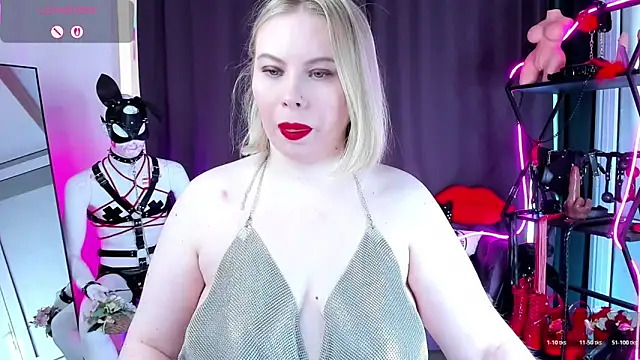 Anna Maxwell online show from April 2026 01:53:01 AM