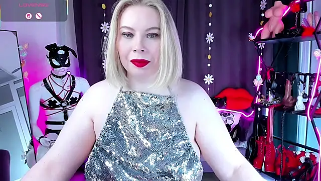 Anna Maxwell online show from March 2026 02:02:02 AM