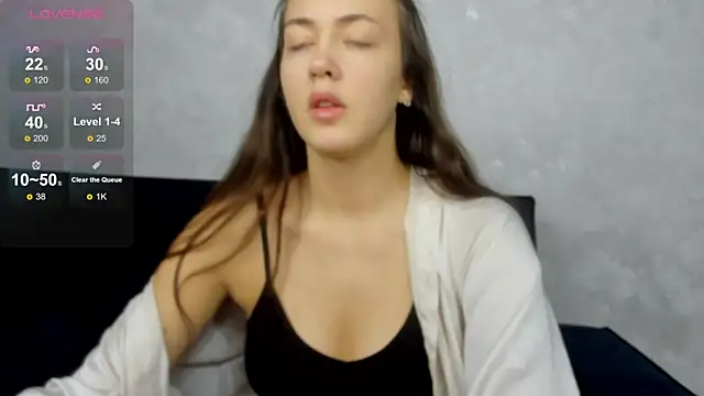 SaraMoren0 online show from September 2025 04:46:01 AM