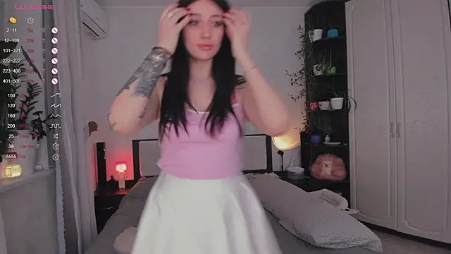 AriellaAllure online show from November 2025 04:00:01 PM