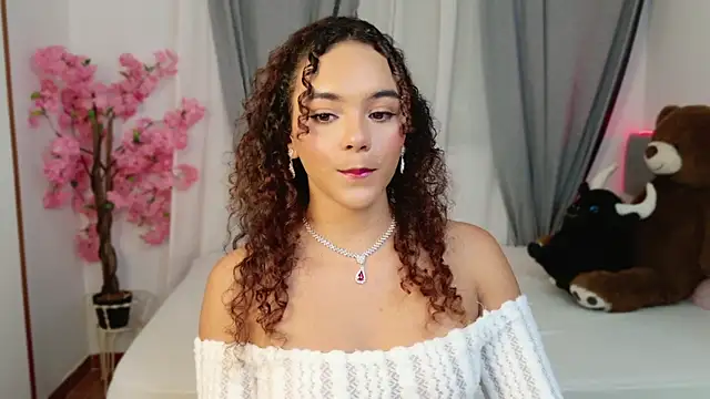 Snapshot of Taylor_Tina chatting on September 2025 10:48:02 PM Taylor Tina online show from September 2025 10:48:02 PM