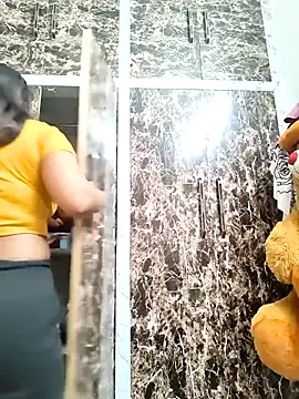 MISS RIYA14 online show from October 2025 11:07:01 AM