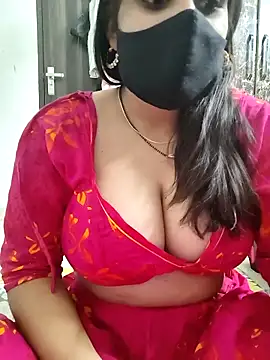 Snapshot of MISS_RIYA14 chatting on September 2025 04:57:01 PM MISS RIYA14 online show from September 2025 04:57:01 PM