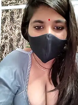 MISS RIYA14 online show from November 2025 05:45:02 AM