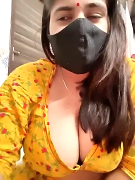Snapshot of MISS_RIYA14 chatting on October 2025 05:28:01 PM MISS RIYA14 online show from October 2025 05:28:01 PM
