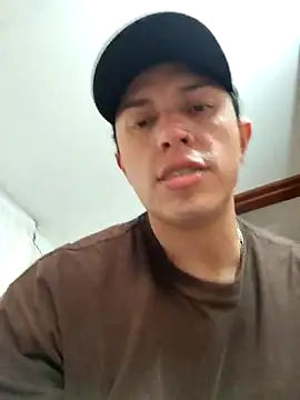 Snapshot of douglaszaens chatting on March 2026 02:55:02 AM douglaszaens online show from March 2026 02:55:02 AM