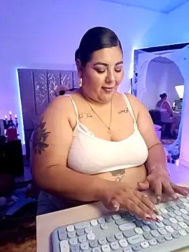 AndreaKinky online show from October 2025 08:24:02 AM