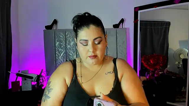 AndreaKinky online show from April 2026 08:16:02 AM
