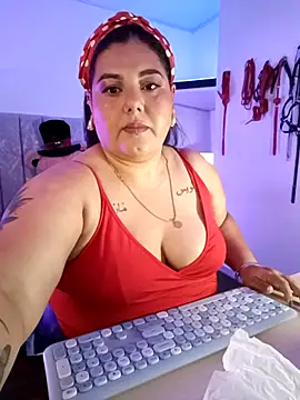 AndreaKinky online show from November 2025 08:13:02 AM