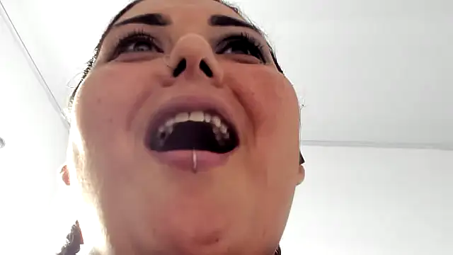 AndreaKinky online show from October 2025 08:41:02 PM