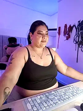 AndreaKinky online show from November 2025 08:24:01 AM