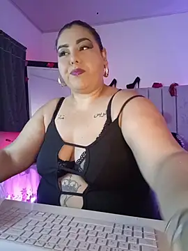 AndreaKinky online show from February 2026 08:11:01 AM