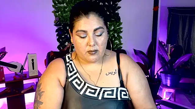 AndreaKinky online show from June 2026 11:06:01 PM