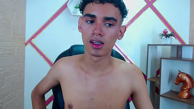 Blake Mils online show from December 2025 06:30:01 PM