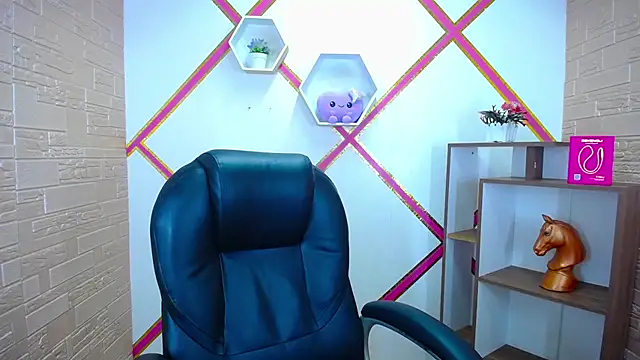 Blake Mils online show from November 2025 06:41:02 PM