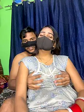 SEXY-SIMI-BHABI online show from October 2025 08:17:01 AM