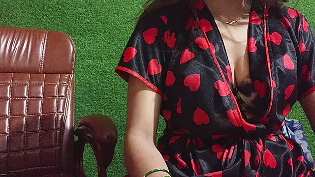 SEXY-SIMI-BHABI online show from May 2026 11:18:01 AM