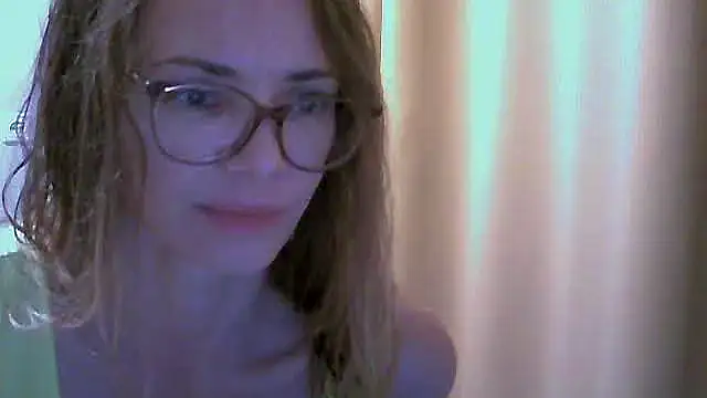 SEA Dream online show from December 2025 04:13:02 AM