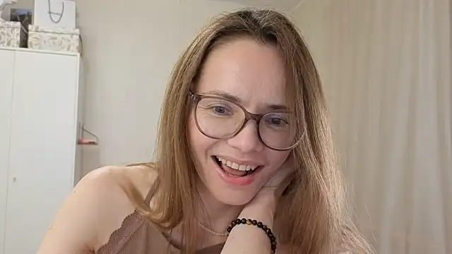 SEA Dream online show from May 2026 06:09:01 PM
