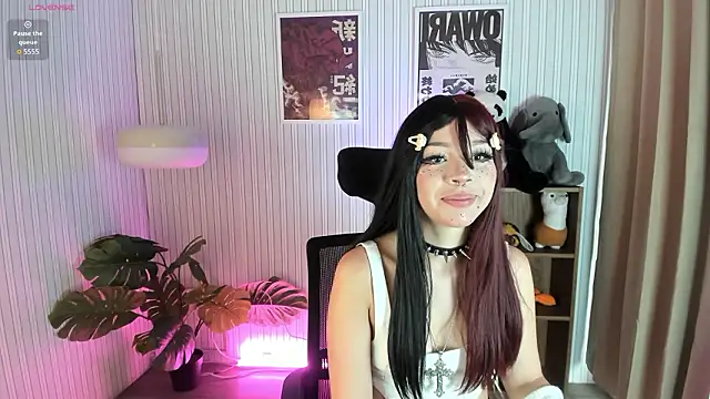 Sabrina bloom online show from March 2026 01:36:02 PM