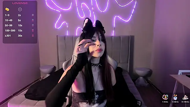 Sabrina bloom online show from March 2026 02:01:01 AM