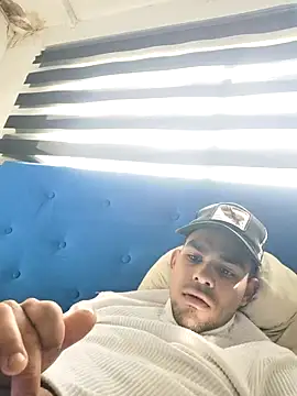 Snapshot of jhoi95 chatting on October 2025 06:54:02 PM jhoi95 online show from October 2025 06:54:02 PM