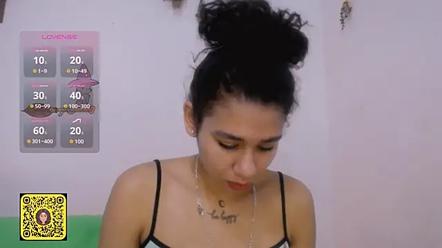 Nocturnawitch online show from October 2025 03:09:02 PM