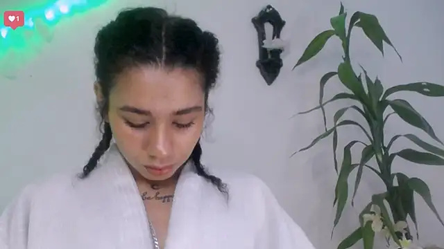 Snapshot of Nocturnawitch chatting on September 2025 02:42:01 PM Nocturnawitch online show from September 2025 02:42:01 PM
