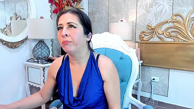 Snapshot of Scarlet__Milff chatting on February 2026 03:12:01 PM Scarlet Milff online show from February 2026 03:12:01 PM