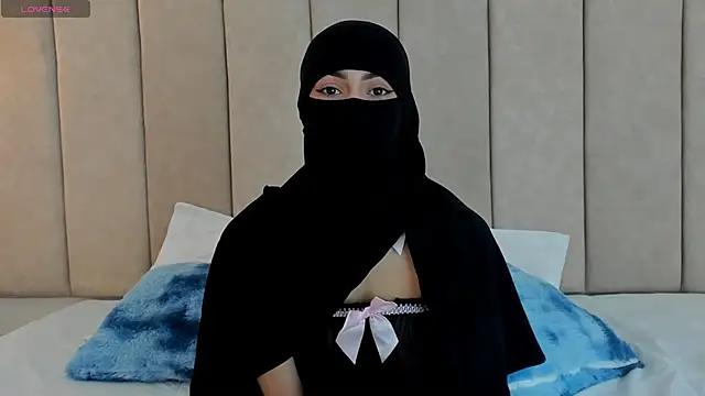  Zahiira  online show from March 2026 12:32:02 PM