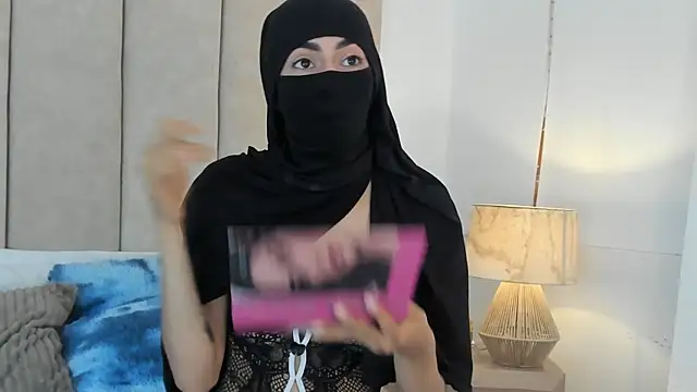  Zahiira  online show from May 2026 12:08:01 PM