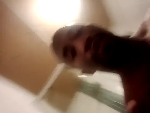 Snapshot of Thasdwn23 chatting on September 2025 03:40:02 AM Thasdwn23 online show from September 2025 03:40:02 AM