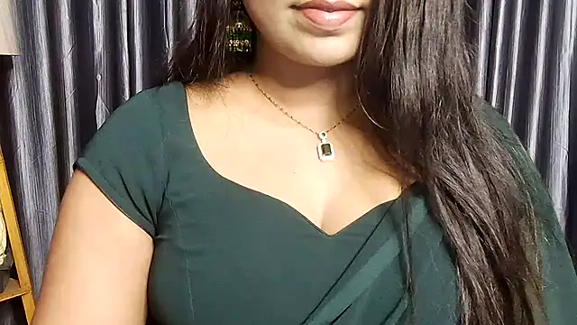 Snapshot of Webrowncouple chatting on October 2025 03:34:01 PM Webrowncouple online show from October 2025 03:34:01 PM