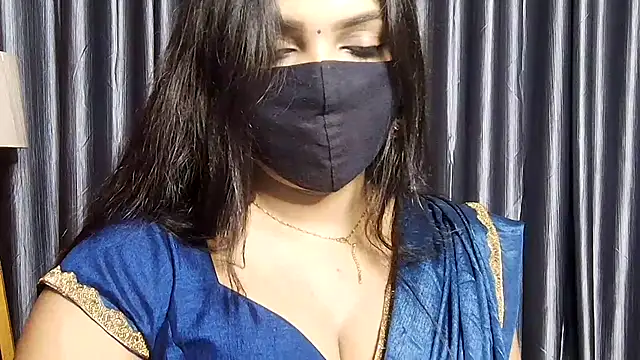 Snapshot of Webrowncouple chatting on October 2025 04:30:01 PM Webrowncouple online show from October 2025 04:30:01 PM