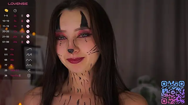 DaisyBlaze online show from October 2025 04:58:02 PM