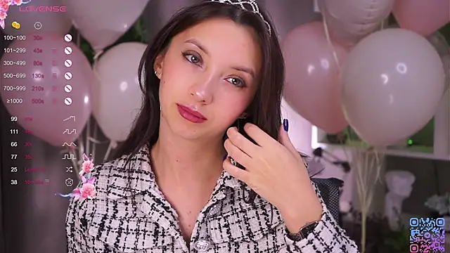 DaisyBlaze online show from November 2025 04:44:02 PM