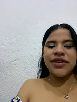 Aisha poweer online show from October 2025 02:56:01 AM