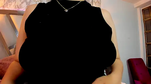 Aisha poweer online show from October 2025 02:02:02 AM
