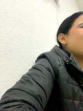 Aisha poweer online show from October 2025 03:07:02 AM