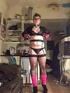 Sissy Cindy Whore online show from March 2025 12:50:01 AM