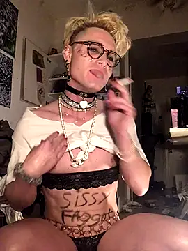 Sissy Cindy Whore online show from November 2025 06:30:01 PM