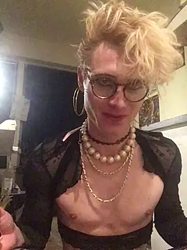 Sissy Cindy Whore online show from April 2026 08:26:02 PM